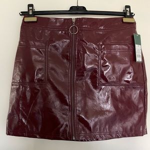 Cute faux leather zip up mini skirt